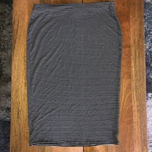 Old Navy Pencil Skirt